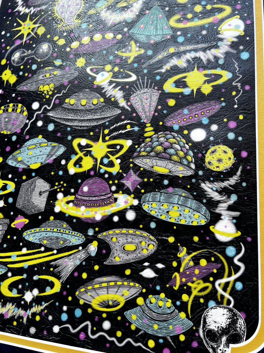 ENDstartfromend's tweet photo. All kaind of UFO poster🛸
UFO展にて販売致します。
294x420mm
印刷ポスター
#startfromend #ufoposter https://t.co/6VaNwl1Jdk
