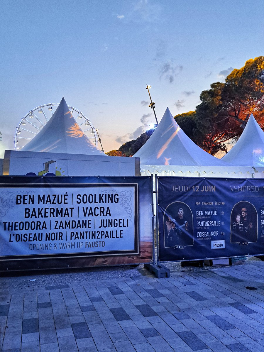 UGC_Marina's tweet photo. Festival Season has begun at the Côte d'Azur 🔥😍
@nuitscarrees 
@soolkingofficiel 
@jungeli_ 

#cannes #nizza #antibes #juanlespins #biot #cotedazur #frenchriviera #südfrankreich #reisen #reiseliebe #reisetipps https://t.co/YiS3dlL0d8