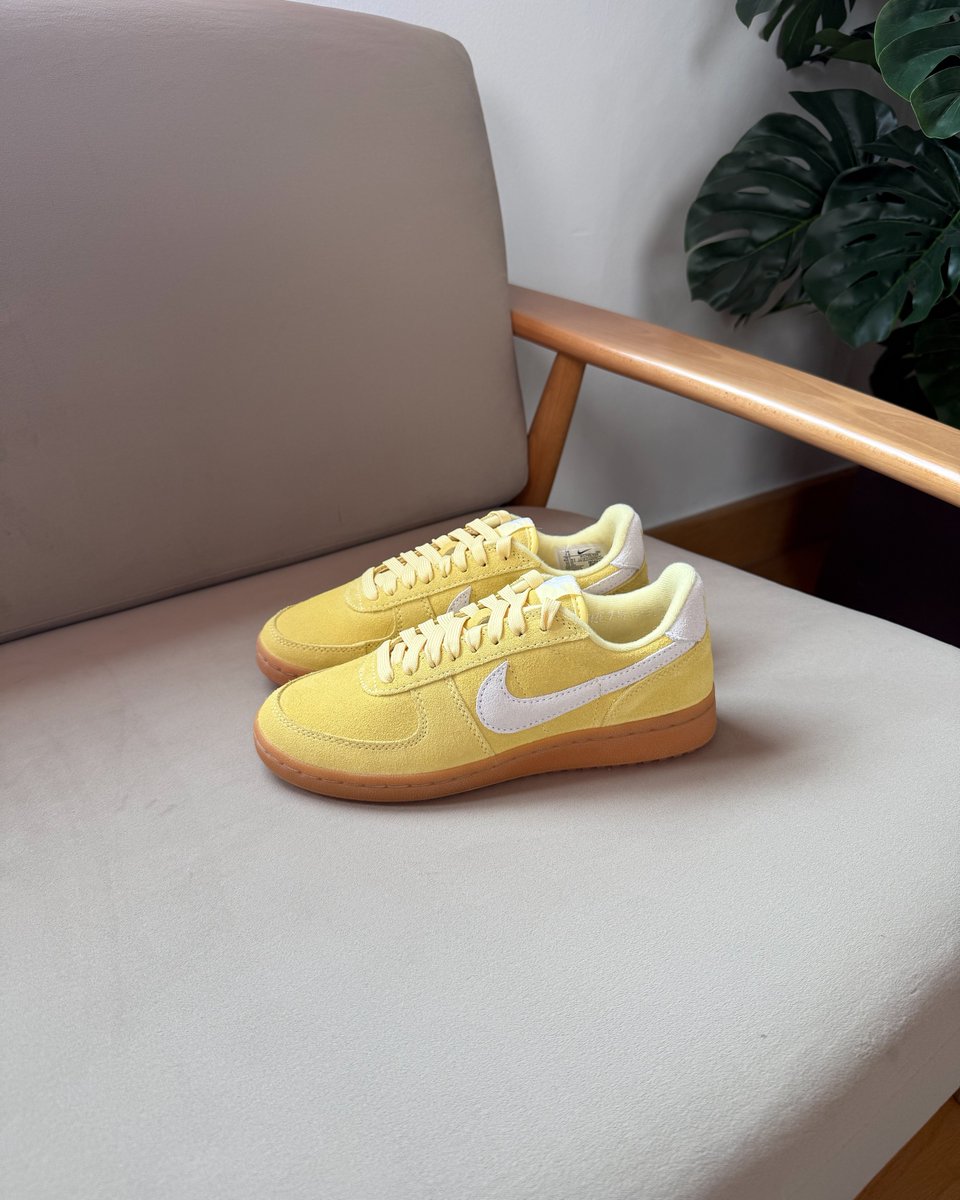 Butter Yellow summer is here ☀️🍋 c.thesolesupplier.co.uk/pkwkqoh #ad

#nike #nikebp