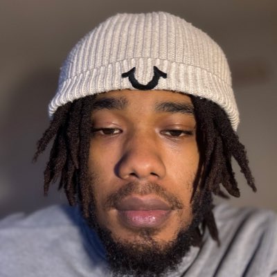 YB_Siah's tweet photo. #NewProfilePic https://t.co/QDgmiDkfkO