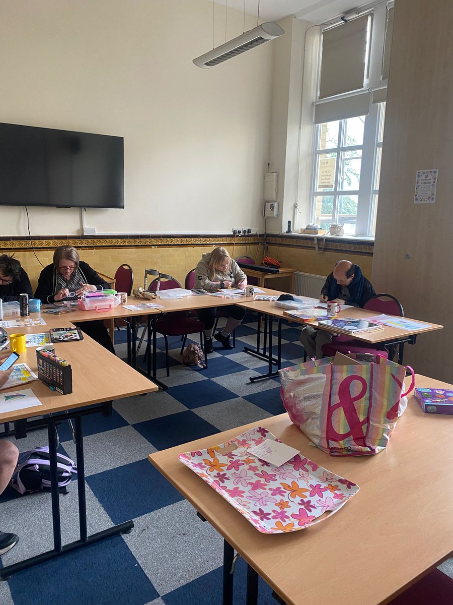 RRR_LUF's tweet image. Arts &amp;amp; Crafts Group 🎨✂️
Creativity, conversation, and community! Our Arts &amp;amp; Crafts Group is the perfect space to get stuck into something hands-on while connecting with others. No experience needed...just come along and join in!

#ArtsAndCrafts #CreativeConnection