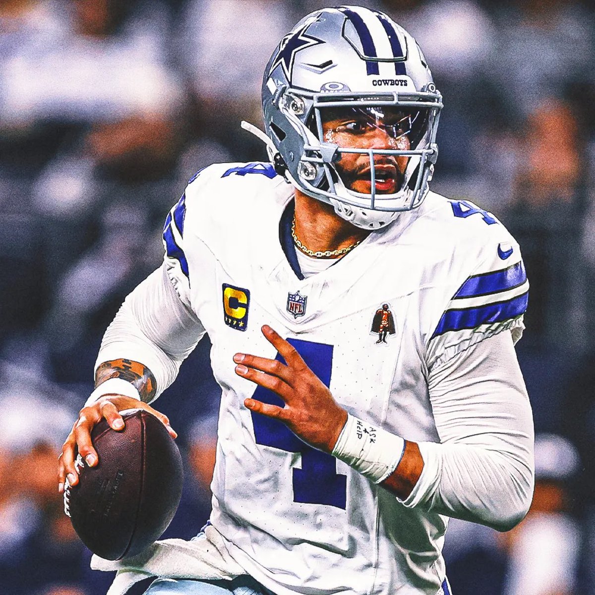 𝐓𝐫𝐞𝐧𝐝𝐢𝐧𝐠: 31 NFL GM’s were asked if they’d rather have Dak Prescott or their current QB over the next 4 years and all but four teams chose Dak. The Chiefs, Bills, Ravens, and Bengals chose their own QB.

#Eagles GM Howie Roseman was one of the 27 GM’s who chose Dak 👀