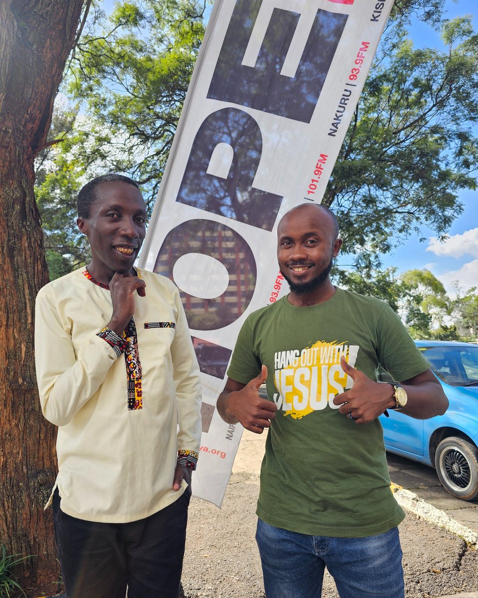 Have you ever received help from a police man/woman? Share your story.

Time for #RouteYetu with <a href="/PatrobaOjwang2/">Patroba Ojwang Kibali</a> &amp; <a href="/King_Davvie/">King</a>  
#kibalinking
#coolestandsafest
#ListenAndLive