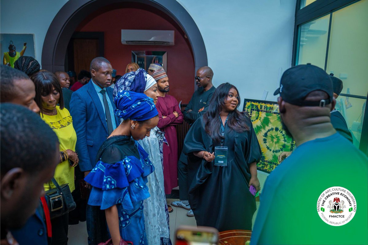 Fmactce_Nigeria's tweet image. One industry. Three leaders. A shared promise: to build bridges that take Nigerian fashion from local brilliance to global legacy.

#NigeriaCreativeEconomy #FashionFocus2025 #CreativeCollection #FMACTCE #YouthInFashion #NigeriaEverywhere #FromHustleToScale