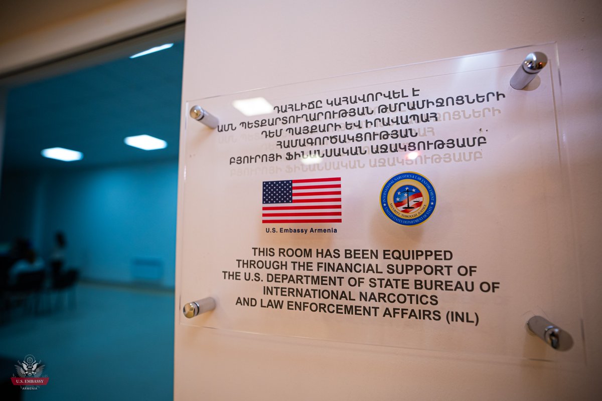 Deputy Chief of Mission David Allen joined Deputy Minister Mkrtchyan to dedicate a firearms training system the Embassy provided to the Ministry of Internal Affairs. The system will help Armenian police officers develop their skills in protecting public safety during crisis