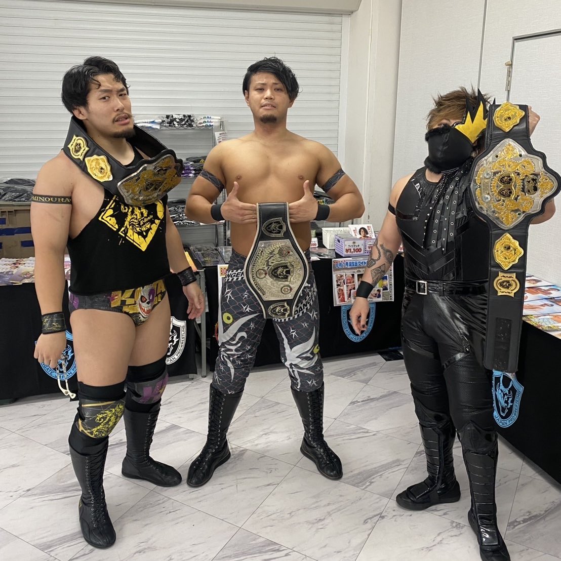 kato__yoshiki's tweet photo. 九州連戦終わりー

今晩までらしいですよ。

帆希初戴冠。
いいんですか、手元に無くて。
#DRAGONGATE #prowrestling #z_brats https://t.co/iOeZrKkHZz