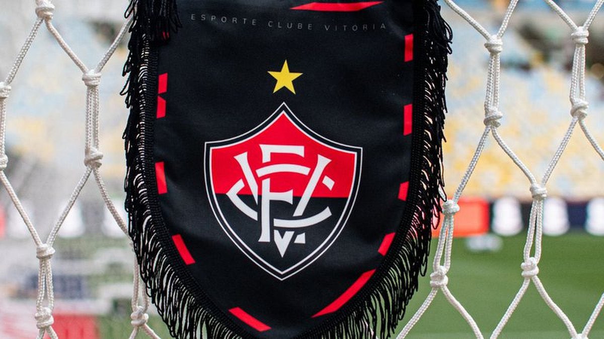 Meia do Fortaleza entra no radar do Vitória; saiba quem

galaticosonline.com/noticias/vitor…