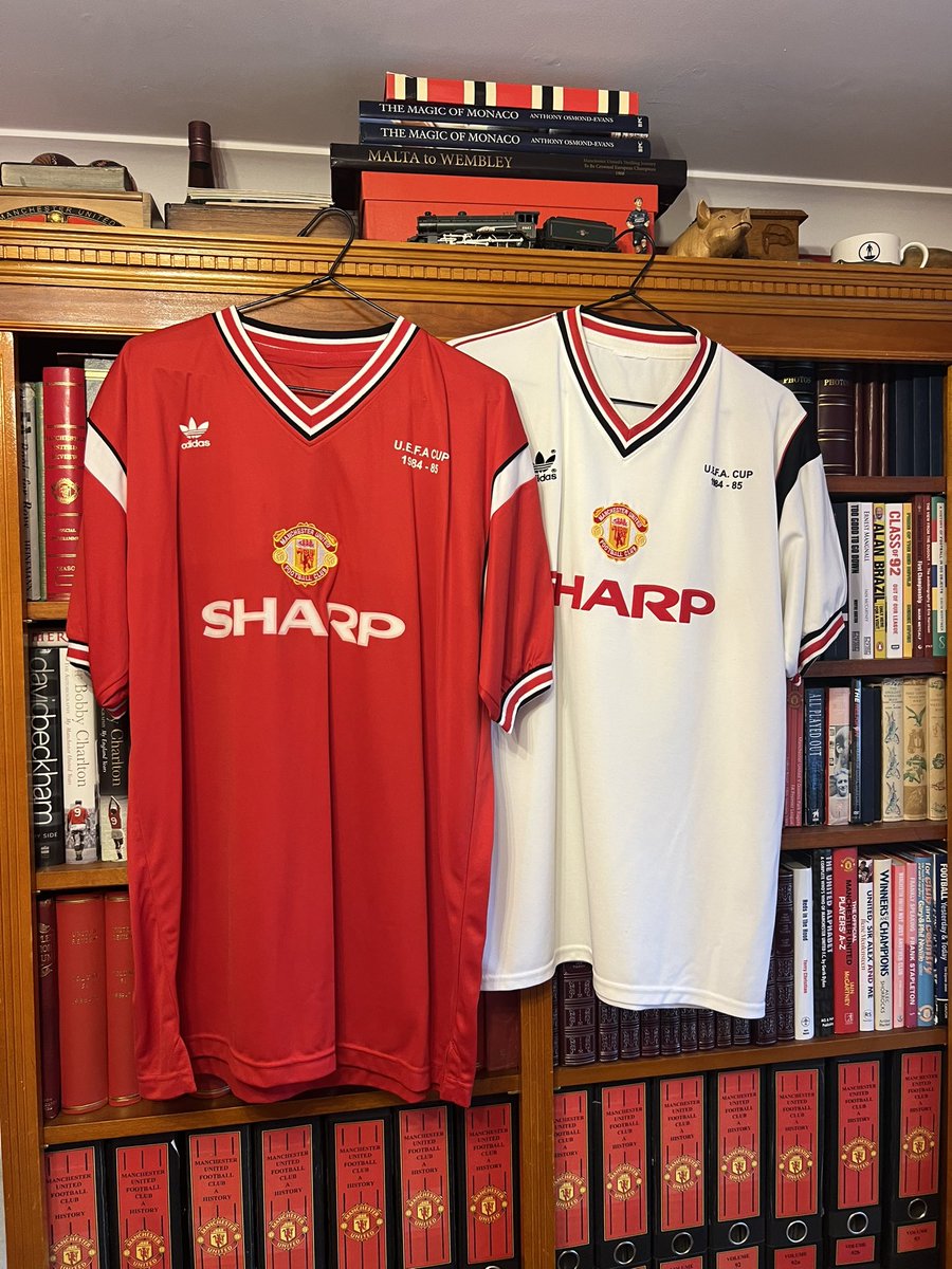 Manchester United shirt history - resumed. In 1984/5 United played in the UEFA Cup. The shirts they wore in that campaign had ‘UEFA Cup 1984-5’ embroidery and an adidas logo on the chest rather than the sleeve. United were surprisingly eliminated at the Quarter Final stage on