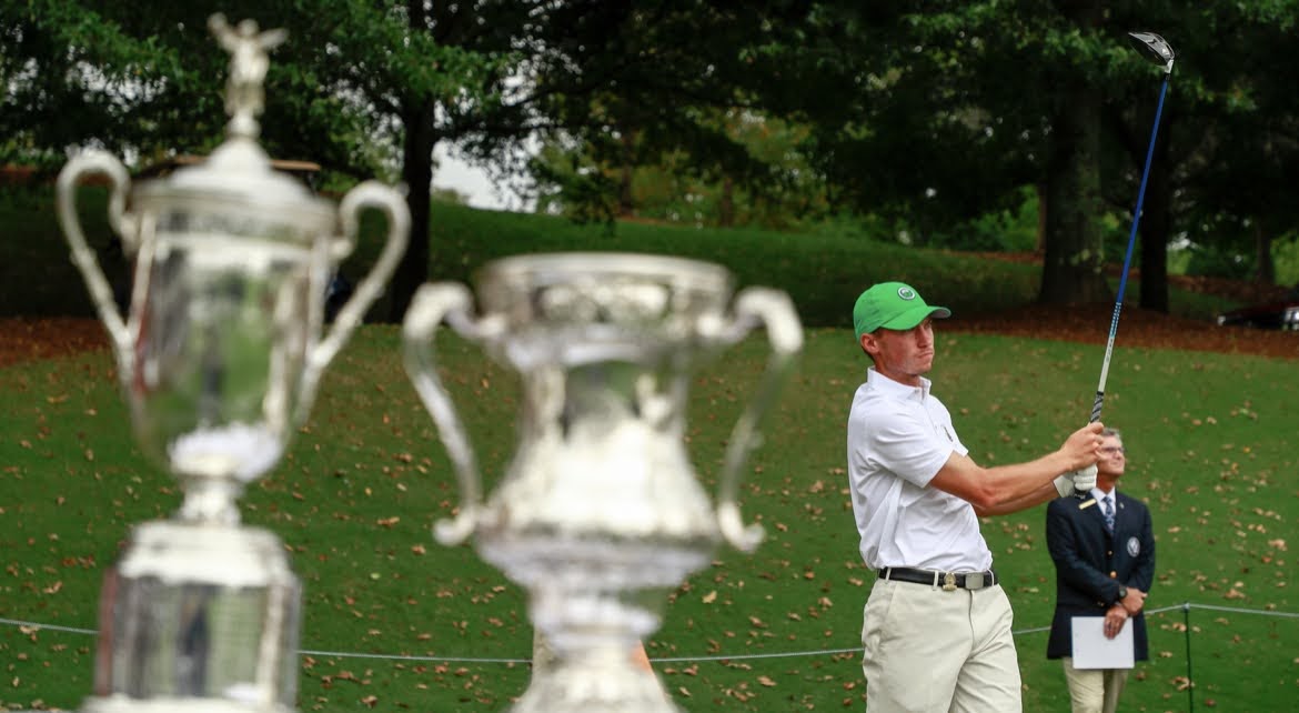 🧵 The 18 FundaMENTALS of Golf

This is a mega thread of the most important things I’ve learned over 20 years of competitive golf and playing in 6 USGA Championships and countless amateur and pro events.

📌 Bookmark for later! And retweet!

Let’s get into it 👇