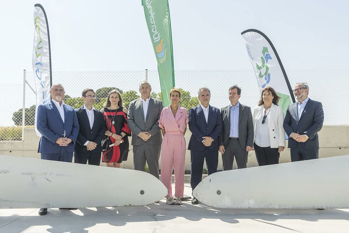 Sociedad de Desarrollo de Navarra (@sodenavarra) on Twitter photo ✅ <a href="/iberdrola/">Iberdrola</a> y <a href="/FCC_Group/">FCC</a> inauguran <a href="/EnergyLOOP_/">EnergyLOOP</a> | Primera planta de reciclaje de palas de aerogenerador de la península
Desde la firma han mostrado su agradecimiento por "la inestimable labor de acompañamiento" de <a href="/Sodenavarra/">Sociedad de Desarrollo de Navarra</a>, que "demostró fuerte compromiso" con el proyecto. ✅ <a href="/iberdrola/">Iberdrola</a> y <a href="/FCC_Group/">FCC</a> inauguran <a href="/EnergyLOOP_/">EnergyLOOP</a> | Primera planta de reciclaje de palas de aerogenerador de la península
Desde la firma han mostrado su agradecimiento por "la inestimable labor de acompañamiento" de <a href="/Sodenavarra/">Sociedad de Desarrollo de Navarra</a>, que "demostró fuerte compromiso" con el proyecto.