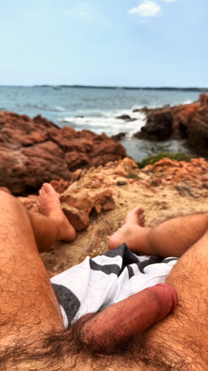 jay_88_88's tweet photo. Vacation mode activate #cock out and getting ran #gay #public #voyeur https://t.co/1NjhHKKATG