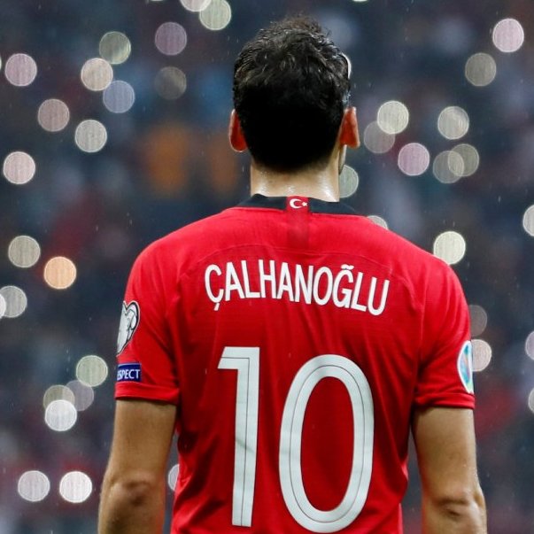 forzacimbom's tweet photo. İbrahim Kırkayak: "10 numaralı forma Hakan Çalhanoğlu için çok önemli bir konu. Gelirse 10 numara ne olacak? Çözülür mü, Sane mi çözülür gelirse, bilmiyorum. 

Hakan Çalhanoğlu'nun Okan Buruk'la görüşme halinde %100 eminim." https://t.co/xlBCcUipXt