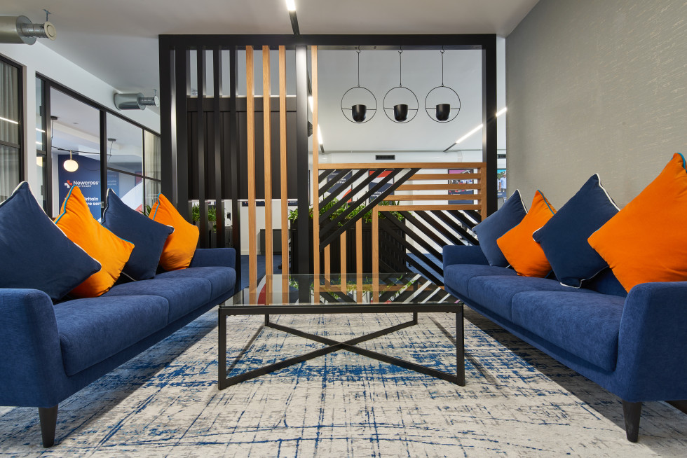 ProjectsNiche's tweet photo. A well-designed office does more than look good, it helps your team work better!

At Niche Projects, we take care of everything so you can focus on what your business does best.

Get in touch today!
-
#nicheprojects #corporatedesign #workspaceinterior #designandbuild https://t.co/GQdoeIBceJ