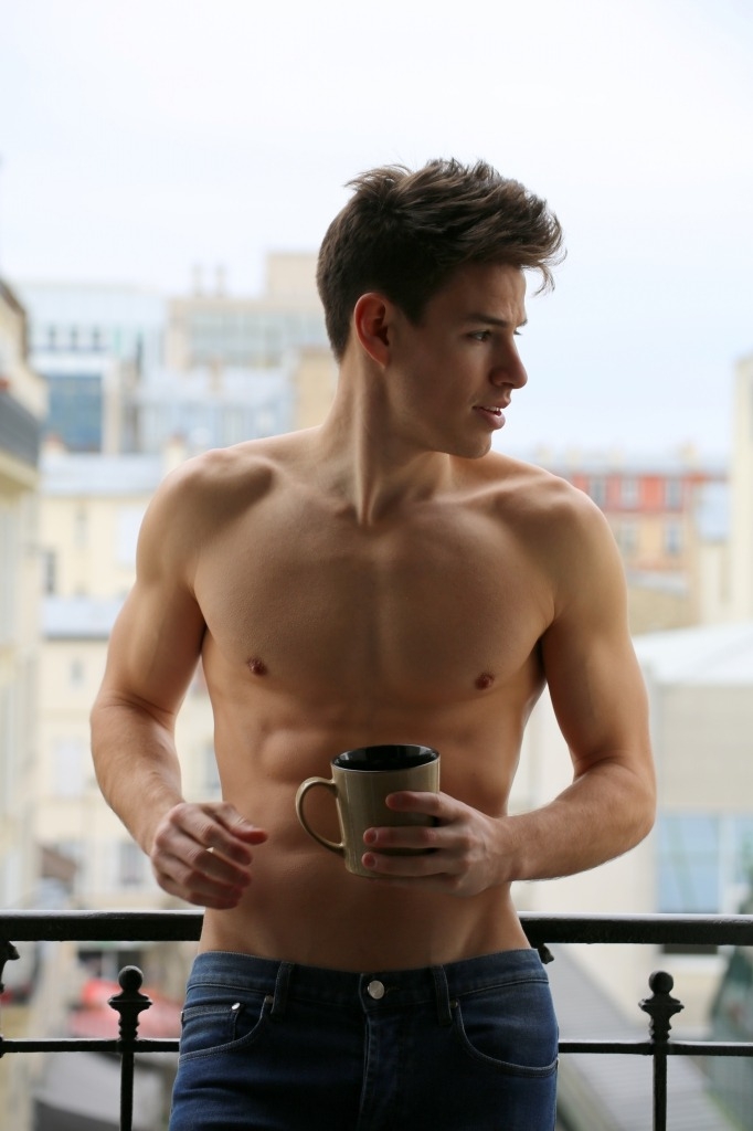 DiverCityMx's tweet photo. Buen día, reyes y reinas ✨, hoy brillamos con orgullo y actitud. Que tu café esté fuerte y tu ánimo aún más 💅🏳️‍🌈 ¡A conquistar el mundo con cariño y autenticidad!

#OrgulloGay #GoodMorningQueens #LGBTQPower #GayVibes #AmorYOrgullo

📸  #Follow 👉 https://t.co/L0WhobLnB7 https://t.co/6y3aX04i1k