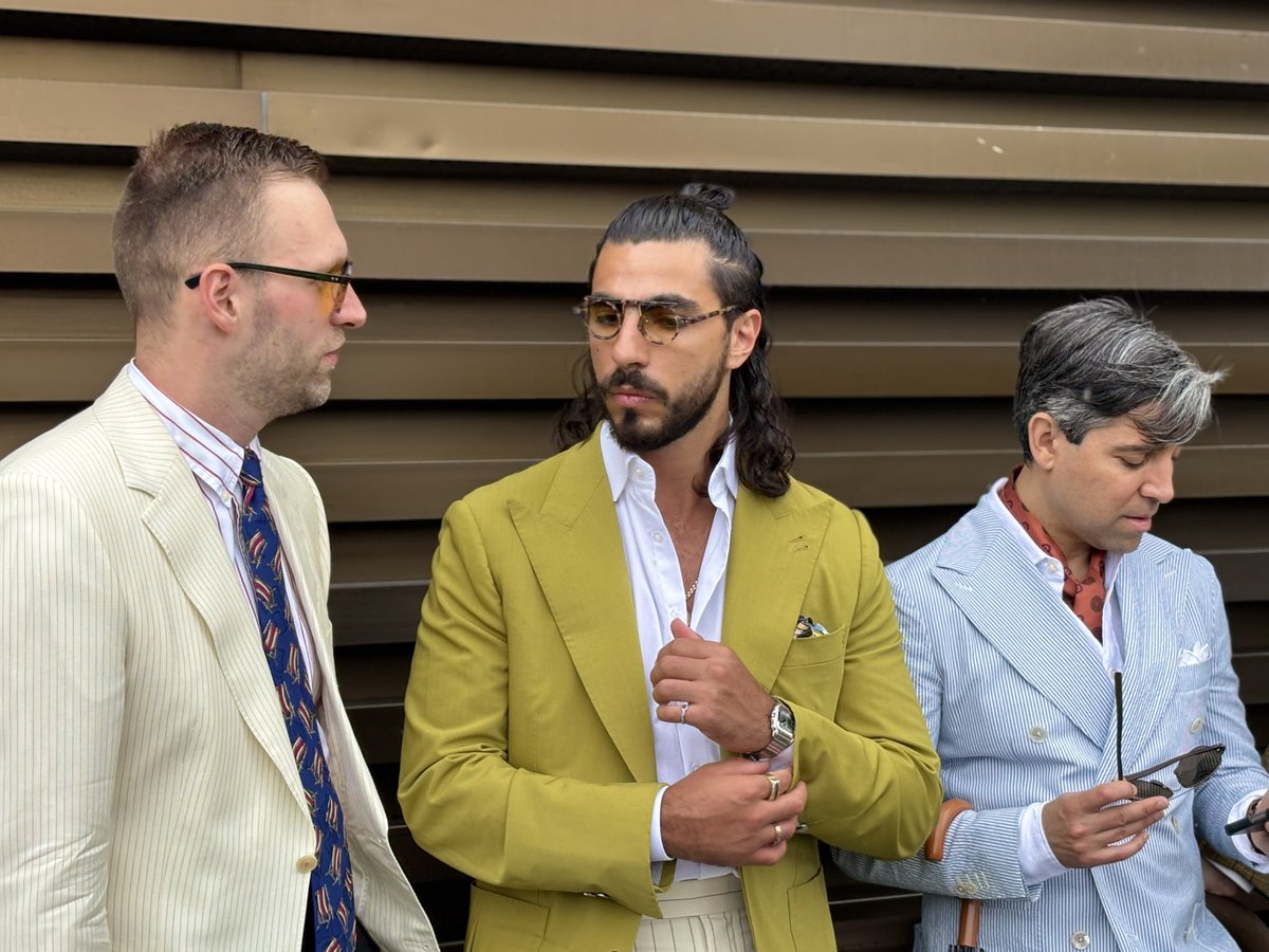 intergt85's tweet image. HOY inicio la 108ª edición de #PittiUomo en Florencia hasta el 20 de junio con Homme Plissé Issey Miyake como invitado de honor, Moda masculina, tecnología, sostenibilidad y diseño global se fusionan en el evento más influyente del menswear. 🇮🇹✨ #Moda2025 #Menswear  🇮🇹👔 #
