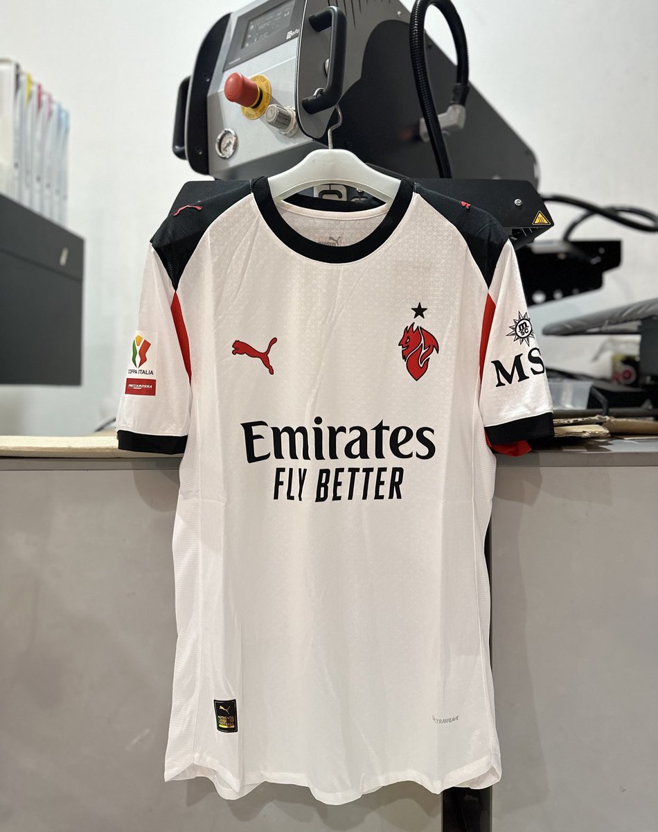 ig: RBSAPPAREL.2010 tweet media