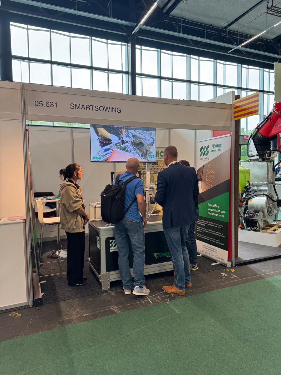 Cluster FEMAC (@femac_cat) on Twitter photo 🎉 Tanquem la nostra participació a <a href="/GreenTechAm/">GreenTech Americas</a> amb bones connexions i molta inspiració!
Juntament amb <a href="/dasaelfer/">dasaelfer</a> #Geoent i #smartsowing vam portar la innovació agro catalana a una de les cites clau del sector #hortícola.
Amb el suport de <a href="/exteriorscat/">Unió Europea i Acció Exterior</a>
#GreenTech #accio 🎉 Tanquem la nostra participació a <a href="/GreenTechAm/">GreenTech Americas</a> amb bones connexions i molta inspiració!
Juntament amb <a href="/dasaelfer/">dasaelfer</a> #Geoent i #smartsowing vam portar la innovació agro catalana a una de les cites clau del sector #hortícola.
Amb el suport de <a href="/exteriorscat/">Unió Europea i Acció Exterior</a>
#GreenTech #accio