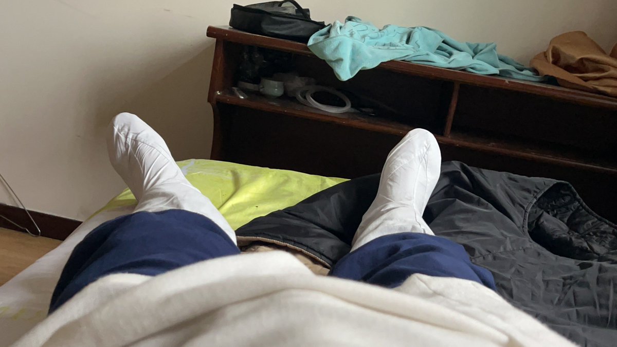 布袜布鞋 (@aioxsjlduvudnkj) on Twitter photo 