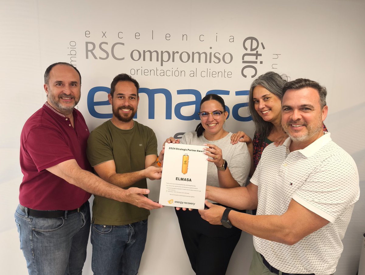 Elmasa_TA's tweet photo. Nuestro socio estratégico Energy Recovery premia nuestra labor sostenible en los proyectos que desarrollamos. Así, hemos logrado reducir 66.173 toneladas métricas de emisiones de carbono anuales, equivalente a la plantación de más de 1.100.000 árboles durante una década. https://t.co/ZsFVoeeZOZ
