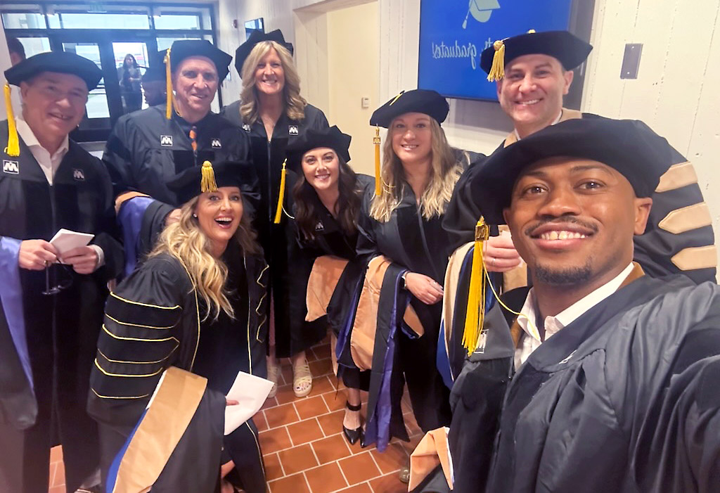 umary's tweet image. ✨ The Great 8 ✨
Our first DBA cohort graduated this spring! They came in as experienced leaders and left with sharper strategy, deeper purpose, and lifelong friendships.
Learn more about joining our next cohort. umary.edu/dba
#LifeatMary #UMaryOnline