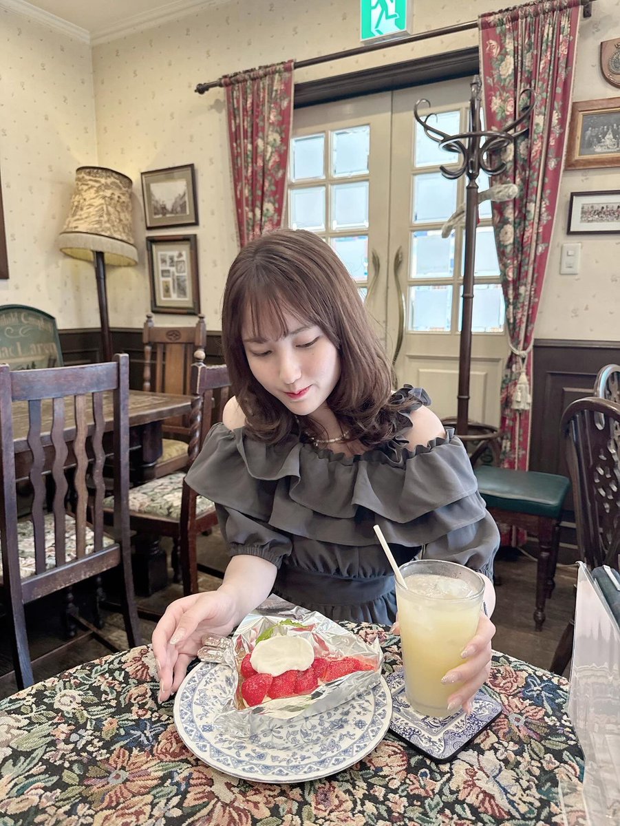 1OSS251's tweet photo. いちごタルト🍓
ㅤ
#日常垢 
#日常垢さんとつながりたい 
#日常垢さんと繫がりたい https://t.co/rG8s9CSr1C