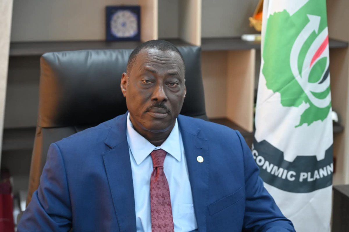 SudanFinance's tweet image. وزارة المالية تلتزم بالجدول الزمني وتسلم التقرير الطوعي الوطني الثالث لأهداف التنمية المستدامة للسيد رئيس مجلس الوزراء
إلتزمت وزارة المالية والتخطيط الاقتصادي بالجدول الزمني المتفق عليه مسبقاًً لتسليم التقرير الطوعي الوطني الثالث لأهداف التنمية المستدامة في وقته المحدد لجهات…