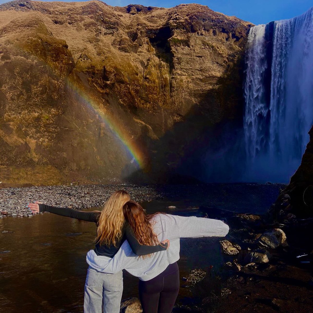 Last year was the very first time we ran our incredible trip to Iceland — and it was an unforgettable experience for every student who joined us! Give your teen the chance to learn, explore, and create lifelong memories for March Break. edutravelforcredit.com/trip/earth-and…