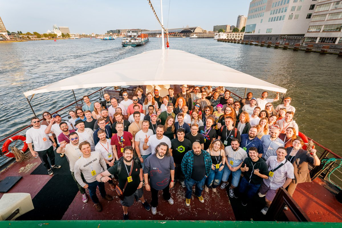 ReactSummit's tweet image. This lovely moment — sharing photos with you :)
You know what to do: find yourself &amp;amp; post on socials with #ReactSummit hashtag.

📸Conference: photos.app.goo.gl/1XcGXhwAXQSKQt…
🎉Party: photos.app.goo.gl/8jBzQCubakRRqA…
☀️Hangout Day: photos.app.goo.gl/MKEWfgmb3yLdnS…
🥘Speaker Dinner: photos.app.goo.gl/rfP8LfsFaXzqwb…