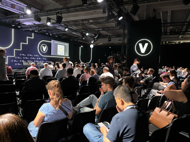BouchetSeb's tweet photo. Pascal Szekely de #Splunk participait à un débat passionnant lors de #Vivatech sur les nouvelles régulations cyber, le contexte géopolitique actuel, et l'influence de l'#IA sur les clients. Pour plus d'infos sur notre vision de la cyber-résilience : https://t.co/VmUxWq55Xw https://t.co/7934PPqNJy