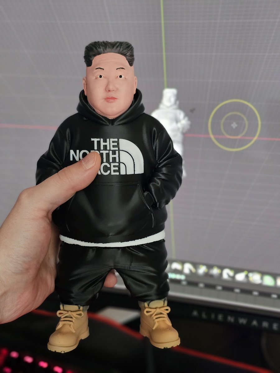 El1as's tweet photo. Had to do this one #kimjong #thenorthface #3dmodel https://t.co/GBAlP6Y5Y7