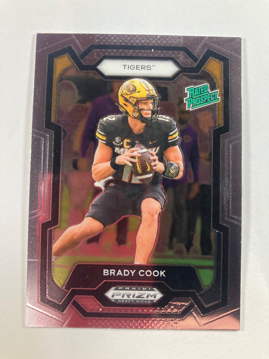 1218Sports's tweet photo. 🎁Appreciation Day Giveaway🎁

Winner Announced Monday

🔥DJ Lagway Prizm Draft Picks Rookie Card
🔥Brady Cook Prizm Draft Picks Rookie Card

To enter
1. Follow
2. Retweet
3. Like https://t.co/pIETF5FpDc