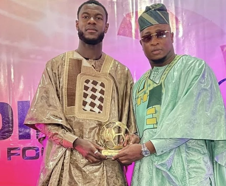 laroma24.it tweet media