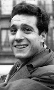 Se ha ido uno de mis actores favoritos, cuya voz bella e inconfundible ha llenado de talento innumerables películas. Gracias por tu paso por nuestro cine, #ManoloZarzo