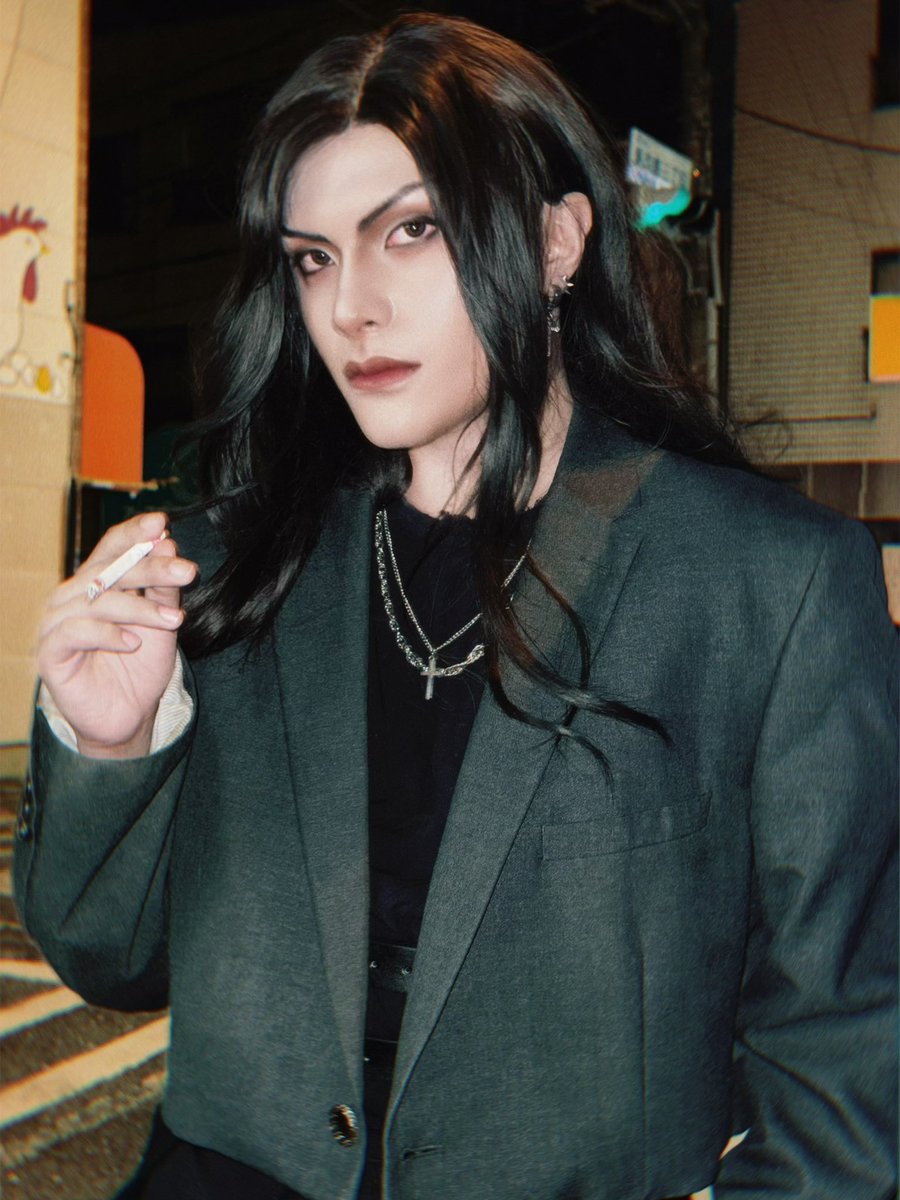 ZACKTcos's tweet image. Harajuku day fit 🌹🖤