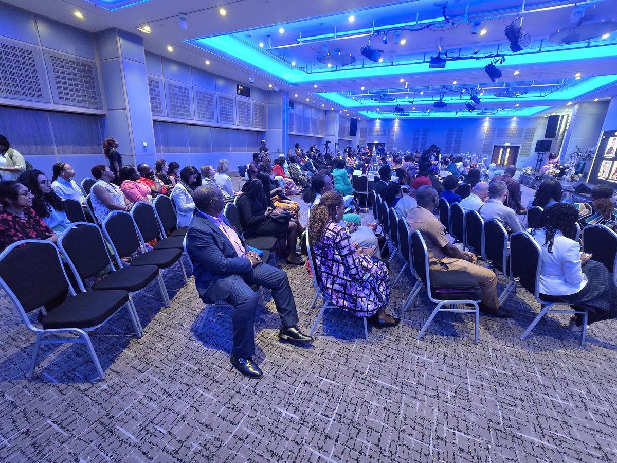 uoneducation's tweet photo. Panel Discussion:Building Resilient Communities,African Women’s Leadership on key issues
Moderator: Stephanie
Panelists: Isha Johansen:FC Johansen – Sierra Leone
Dr Martha Namundjebo-Tilahun
Honorable Orode Meyiwa
Kenyan Professor Pamela @uonbi
@FLAIRUON #WeAreUoN #WeAreFlair https://t.co/itE3sj2pZN