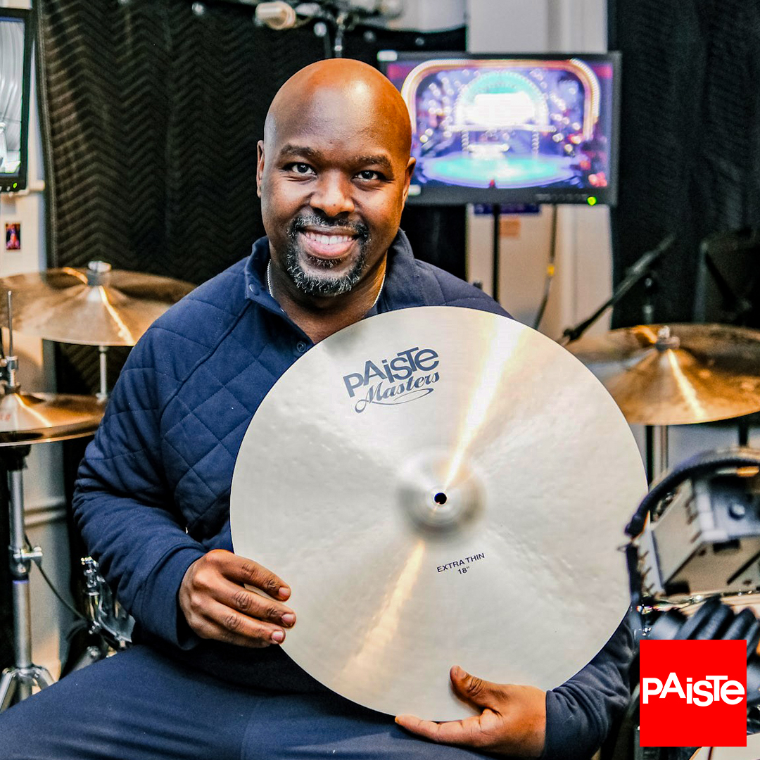 Paiste artist Ulysses Owens Jr's eyes light up as he holds his first Paiste Cymbals in his hands. Great to have you in the family. Welcome Ulysees! 

#paiste #paistecymbals #cymbals #drums #drummer #paistefamily