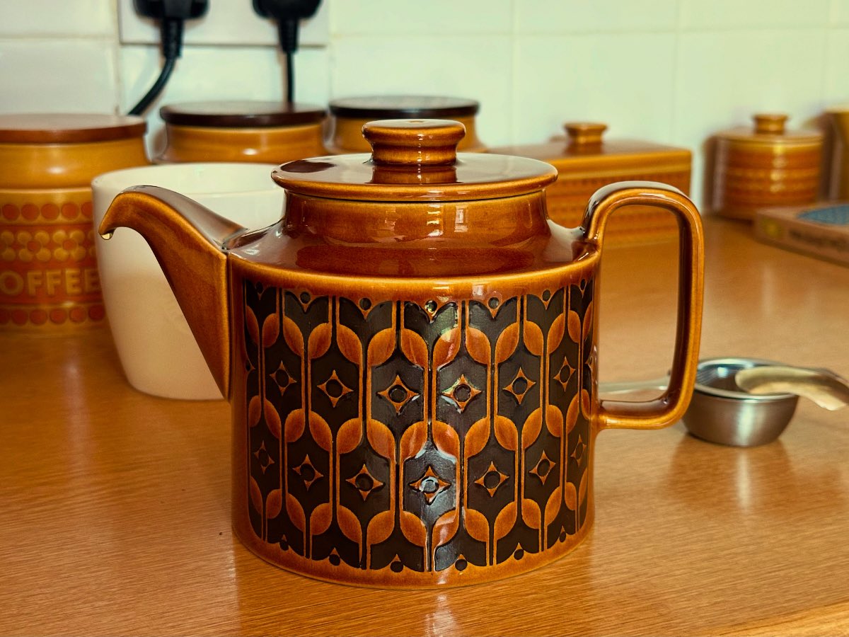 Required tea portion for writing today after last night’s birthday celebrations with @piskypriest 🎂❤️👨🏻‍🤝‍👨🏼😘 #thediaryofandyangus