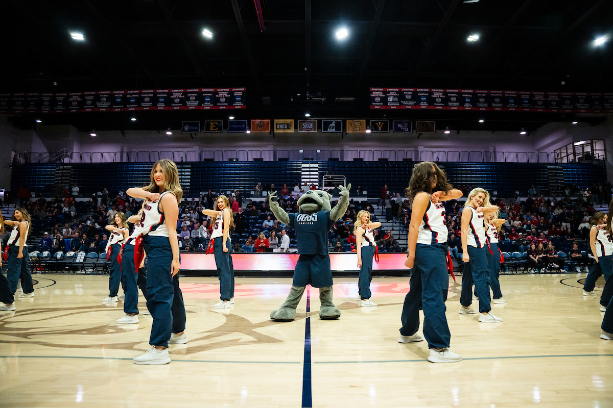 SamfordSports's tweet image. Happy National Mascot Day to our very own Sam The Bulldog‼️
#AllForSamford