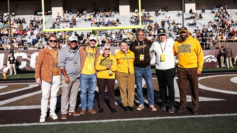 WMUBroncos's tweet image. We are seeking nominations for the 2025 WMU Athletics Hall of Fame Class!
๐ wmubroncos.com/news/2025/6/17โฆ