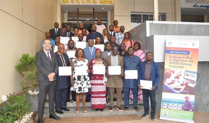 AATB PROGRAM (@aatb_program) on Twitter photo 🇨🇲 AATB Supports Export Development in #Cameroon! 📦
The "How to Export under AfCFTA" workshop, led by the AATB program in #partnership with <a href="/ITCnews/">International Trade Centre (ITC)</a>, equipped local exporters with the skills to navigate trade policies, optimize customs procedures, & expand #market access. 🇨🇲 AATB Supports Export Development in #Cameroon! 📦
The "How to Export under AfCFTA" workshop, led by the AATB program in #partnership with <a href="/ITCnews/">International Trade Centre (ITC)</a>, equipped local exporters with the skills to navigate trade policies, optimize customs procedures, & expand #market access.