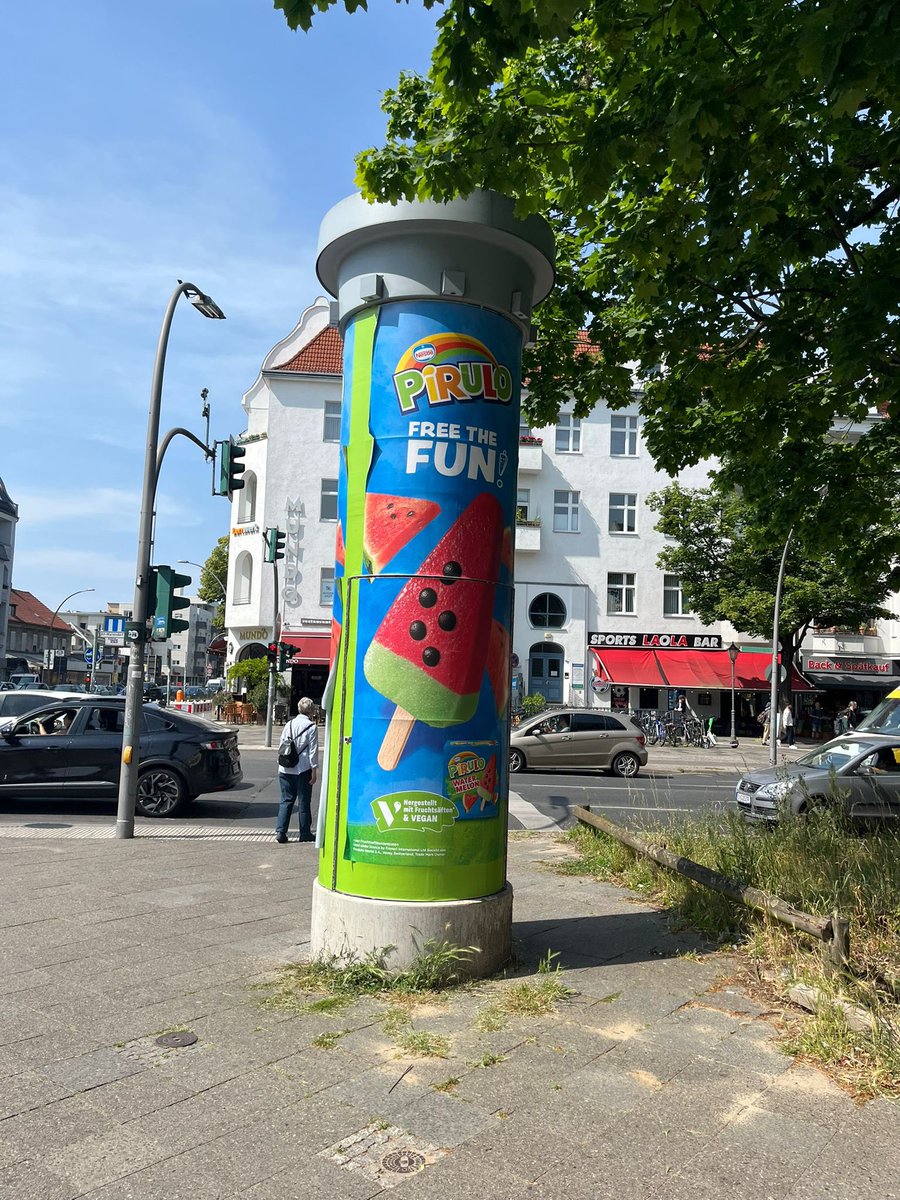 Die Leute von <a href="/NestleGermany/">Nestlé Deutschland</a> haben bestimmt keine politische Agenda - aber eben auch nicht alle Latten am Zaun.