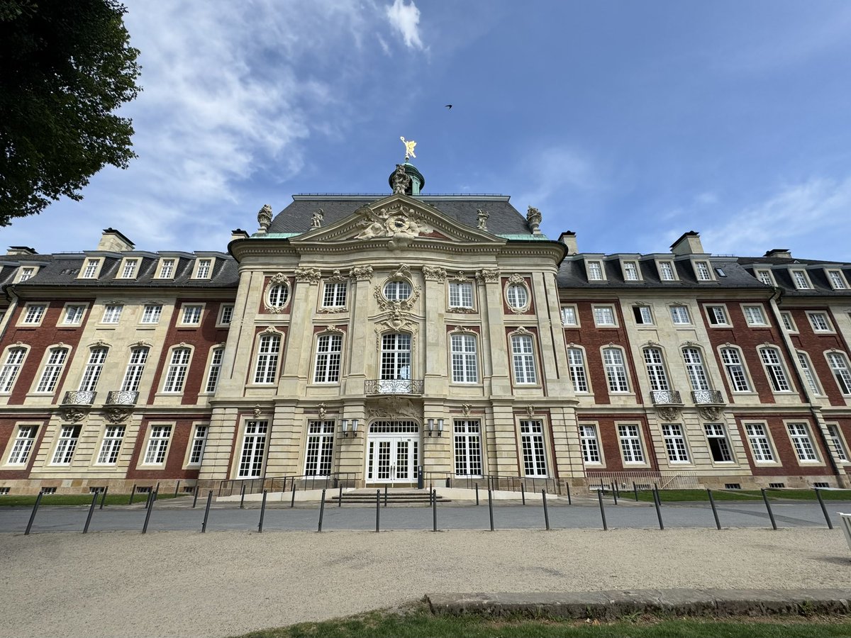 Grüße aus Münster. Heute treffe ich mich mit <a href="/danielEngelhar/">Daniel Engelhard</a> und <a href="/pt_racoac/">PT</a>