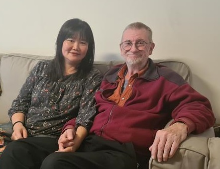 “We never planned to foster a teen from Somalia.” 

Tim and Joyce share their journey of fostering an unaccompanied asylum-seeking child. From trauma to thriving, it’s a story of resilience, love and learning. 

Learn more:orlo.uk/Foster_South_G…

#FosteringHope #RefugeeWeek