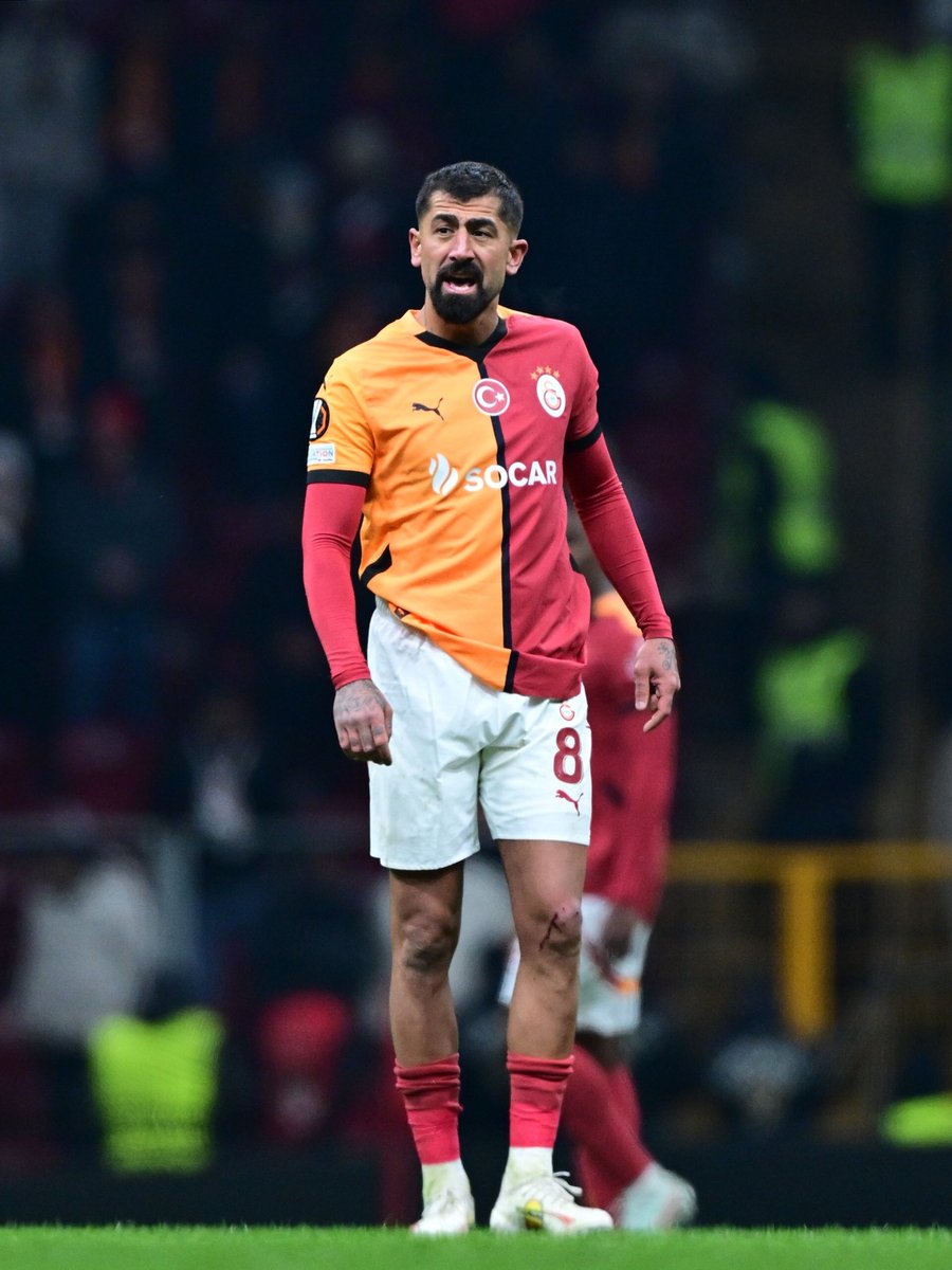 YELLOW RED WALL🦁🇹🇷 (@yellowredwall) on Twitter photo 📢 Kerem Demirbay, bonservisiyle Eyüpspor’da. Transferin kısa süre içinde resmi olarak açıklanması bekleniyor.
(<a href="/yakupcinar/">Yakup Çınar</a>) 📢 Kerem Demirbay, bonservisiyle Eyüpspor’da. Transferin kısa süre içinde resmi olarak açıklanması bekleniyor.
(<a href="/yakupcinar/">Yakup Çınar</a>)