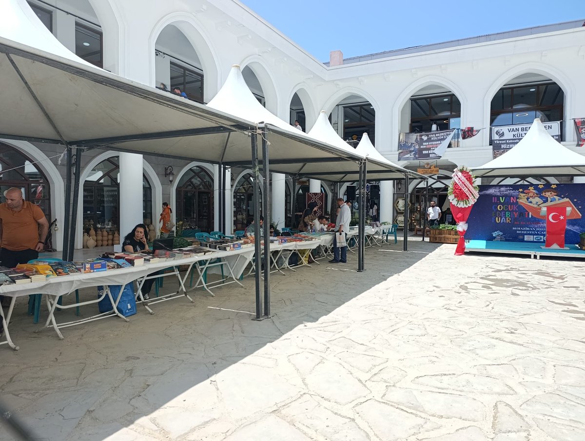 Ulusal Ajans - Van Son Dakika Haberleri

Van’da Çocuk Kitap Fuarı İkinci Gününde de  Devam Ediyor 
ulusalajans.com.tr/vanda-cocuk-ki… 
<a href="/tcvanvaliligi/">T.C. Van Valiliği 🇹🇷</a>  <a href="/vanbuyuksehirbb/">T.C. Van Büyükşehir Belediyesi</a> <a href="/valiozanbalci75/">Ozan Balcı</a>     <a href="/ProfZekitastan/">Prof. Dr. Zeki Tastan</a> <a href="/vankulturizm/">Van İl Kültür ve Turizm Müdürlüğü</a>