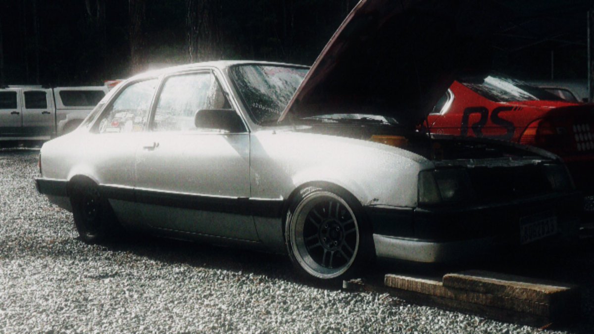 lllnickklll's tweet image. *insira musica trance dos anos 2000*