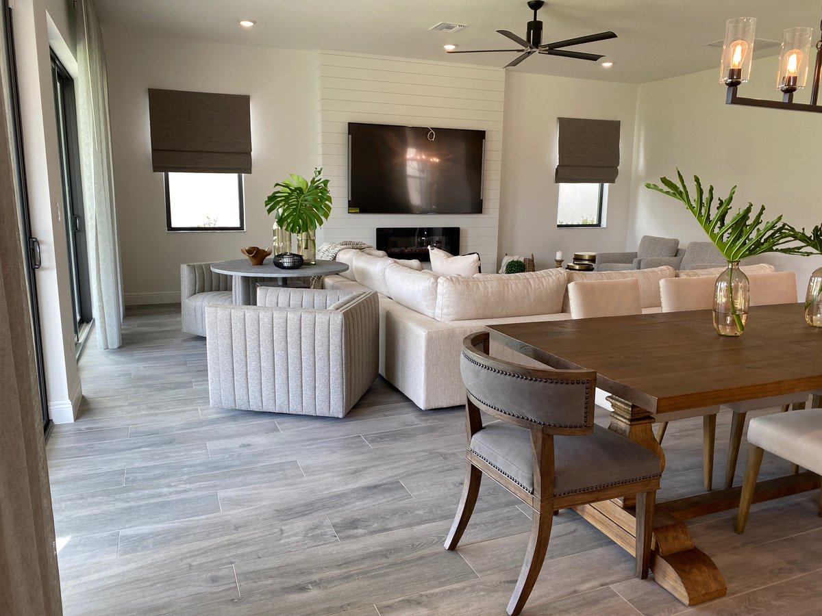 TWInteriors's tweet photo. 19."This space just got a whole new vibe! Loving how it turned out. Let us know what you think!" 🌟
@twinteroiors #HomeInspiration #DesignTransformation  #interior #interiordesign #architecture #decor #interiorstyling #interior_decorating #worldofinteriors #design #delraybeach https://t.co/QYbYO5GGNs