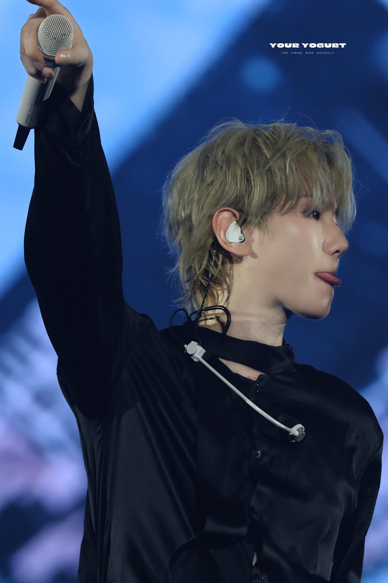 YOUR__YOGURT's tweet photo. 🫦

@B_hundred_Hyun @INB100_official 
#BAEKHYUN #백현 #변백현 #ベッキョン https://t.co/wUx7Taf43m