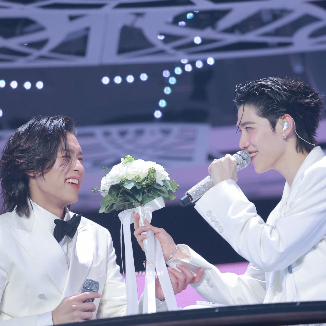 kkhunlu's tweet photo. โคตรน่ารักเลย https://t.co/EaKUDK3CEz