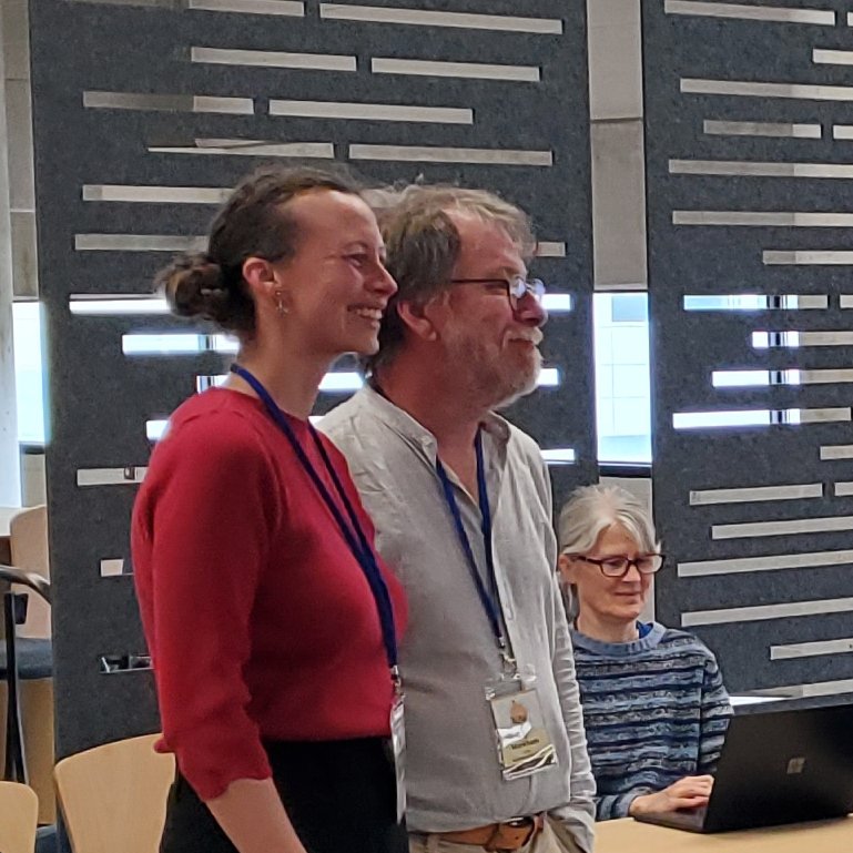 Laurier Biology ๐๐
ช๐ (@laurierbiology) on Twitter photo Congratulations to #LaurierBiology <a href="/Lauriergrad/">Laurier FGPS</a> student Claire 0'Brien from the <a href="/forestecogrp/">Dr. Jennifer Baltzer</a> lab on being awarded "best student presentation" for their invited talk at the @canbotanical annual meeting in St. Johnโs NFLD! Congratulations to #LaurierBiology <a href="/Lauriergrad/">Laurier FGPS</a> student Claire 0'Brien from the <a href="/forestecogrp/">Dr. Jennifer Baltzer</a> lab on being awarded "best student presentation" for their invited talk at the @canbotanical annual meeting in St. Johnโs NFLD!